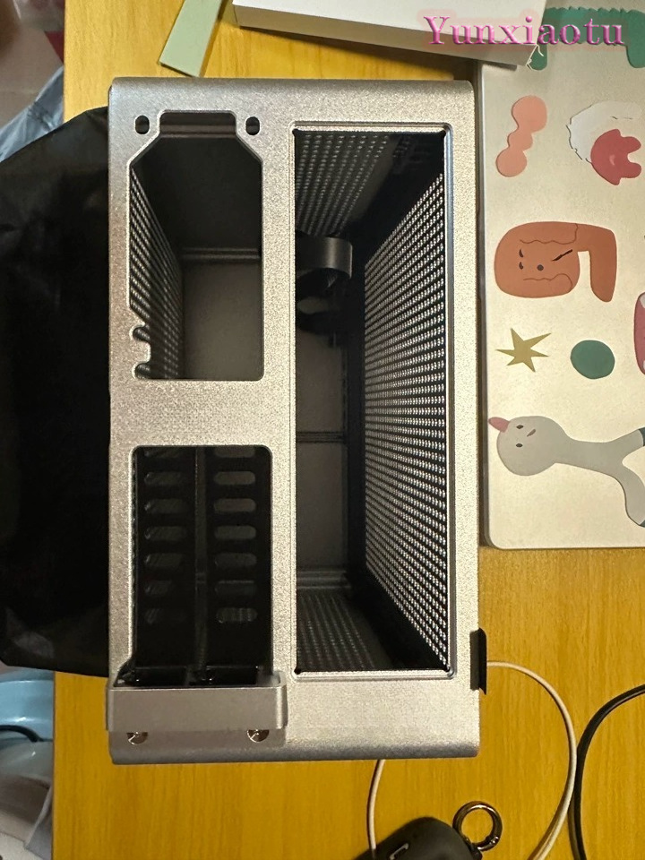 Case per Computer Mini ITX NV1 - Itx Case Pcie Riser 4.0 recensione e prezzo